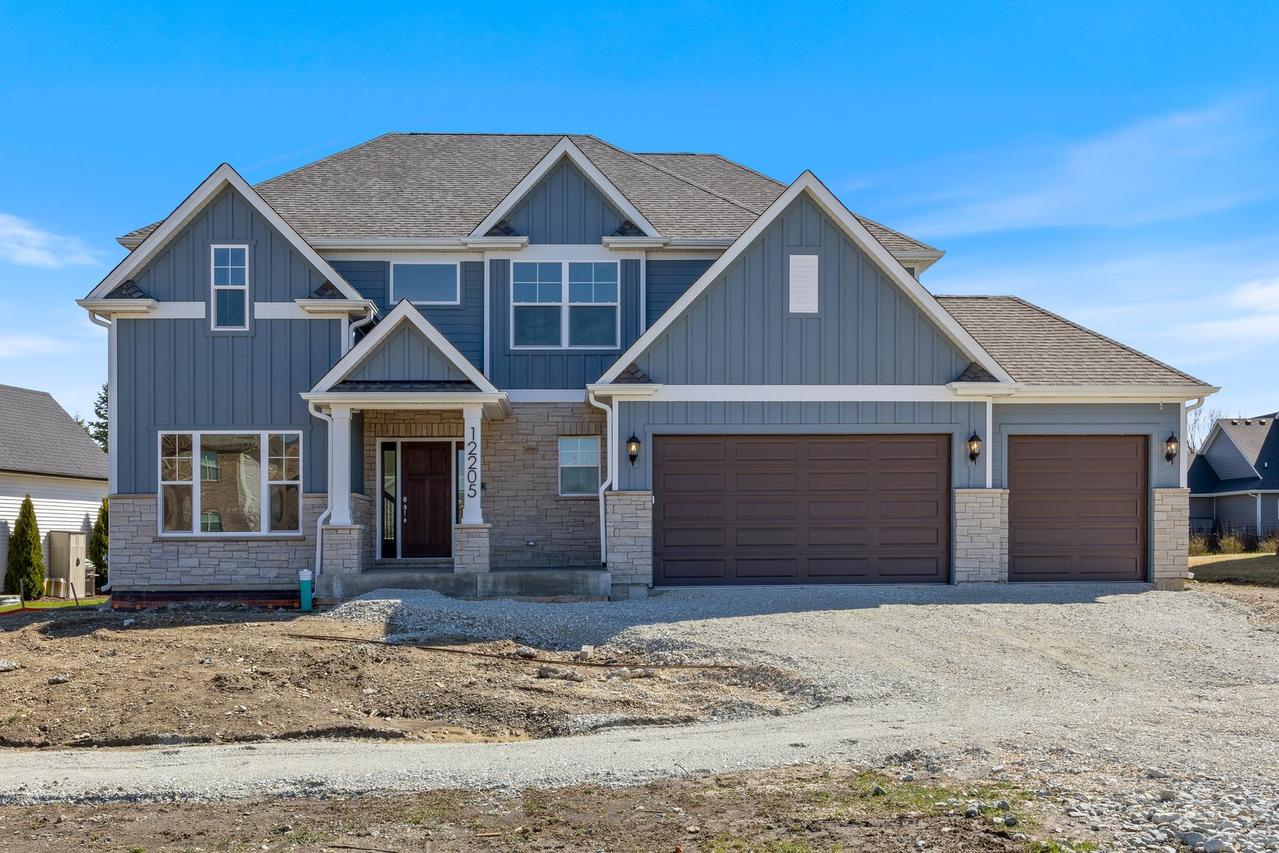 12205 Sinclair Dr., Plainfield, IL 60585
