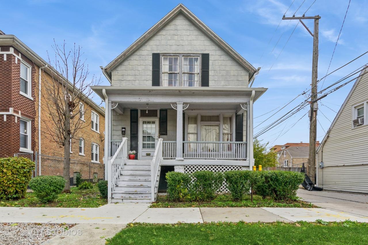 6843 S Maplewood Ave., Chicago, IL 60629