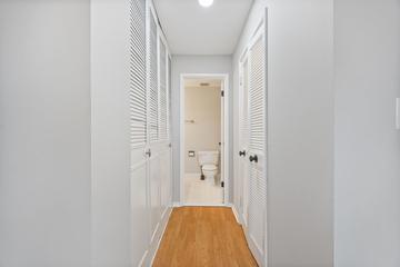 1117 S Old Wilke Rd. #408, Arlington Heights, IL 60005