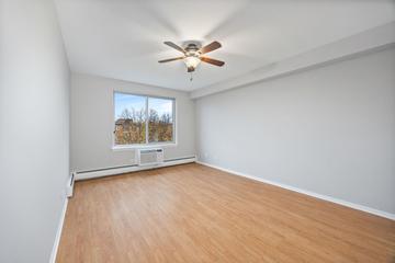 1117 S Old Wilke Rd. #408, Arlington Heights, IL 60005