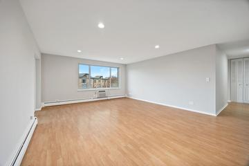 1117 S Old Wilke Rd. #408, Arlington Heights, IL 60005