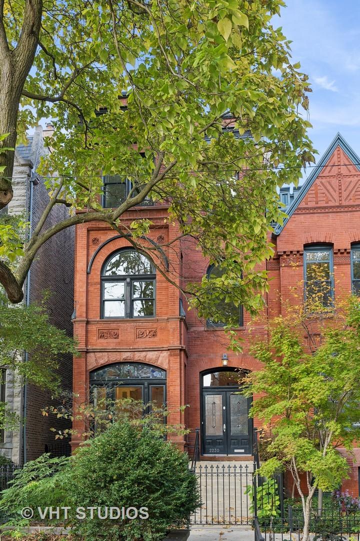 2230 N Dayton St., Chicago, IL 60614