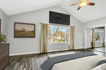 17727 W Dartmoor Dr., Grayslake, IL 60030