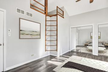 17727 W Dartmoor Dr., Grayslake, IL 60030