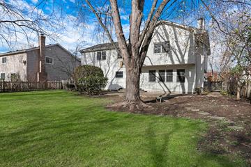 17727 W Dartmoor Dr., Grayslake, IL 60030