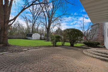 17727 W Dartmoor Dr., Grayslake, IL 60030