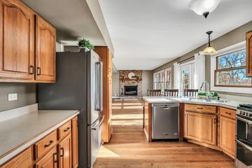 17727 W Dartmoor Dr., Grayslake, IL 60030