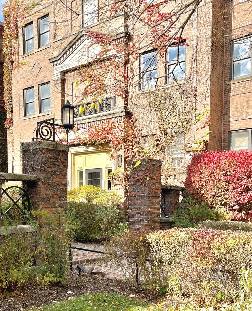 5716 S Kenwood Ave. #1, Chicago, IL 60637