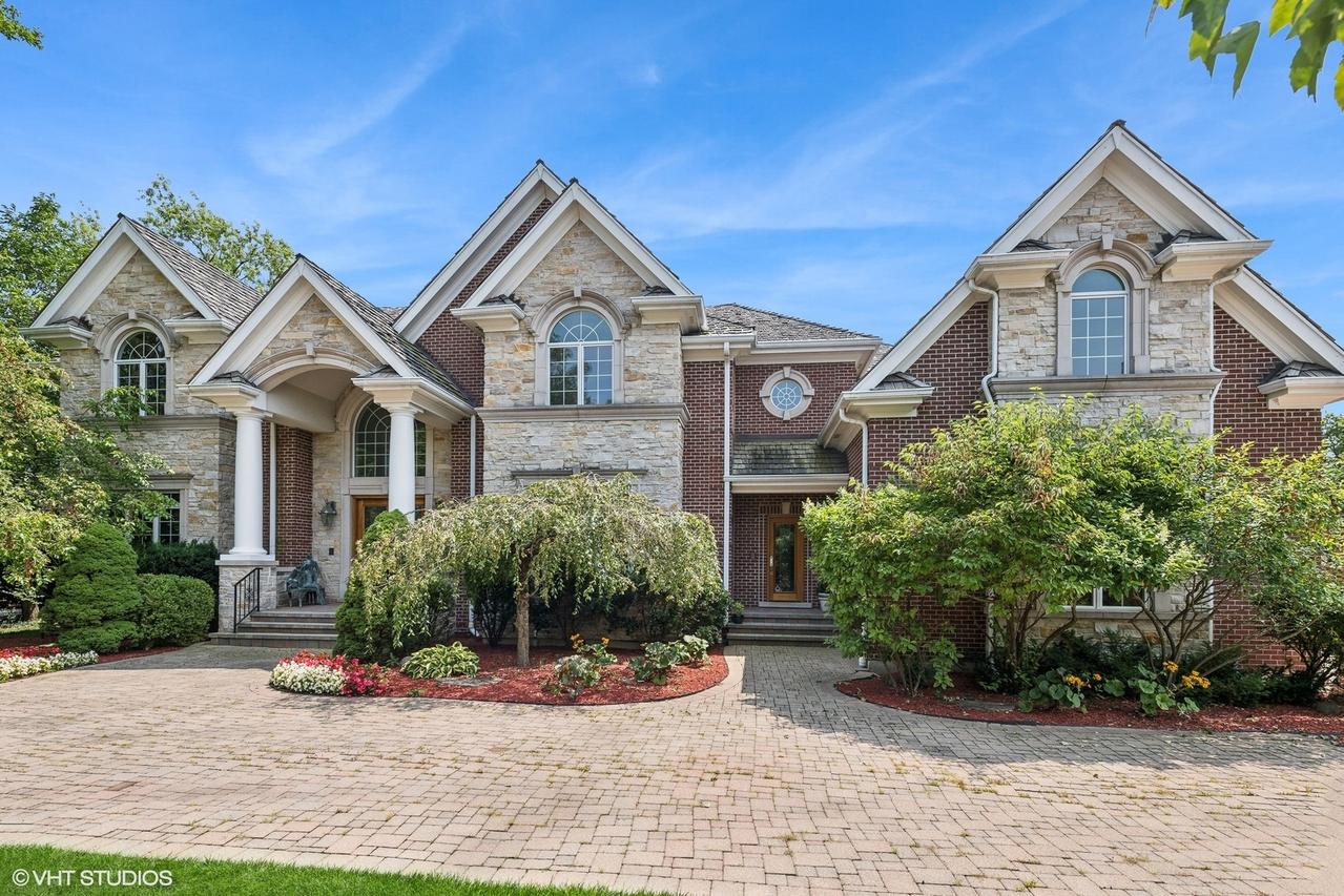 2965 Walters Ave., Northbrook, IL 60062