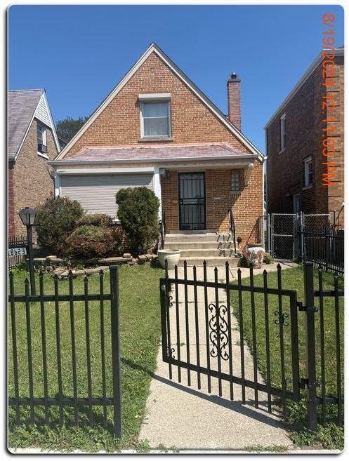 8623 S Prairie Ave., Chicago, IL 60619