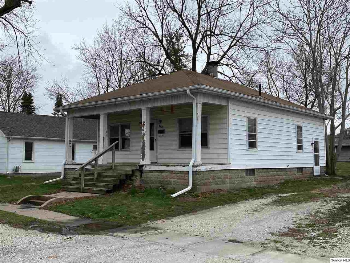 117 E Franklin St., Mt. Sterling, IL 62353