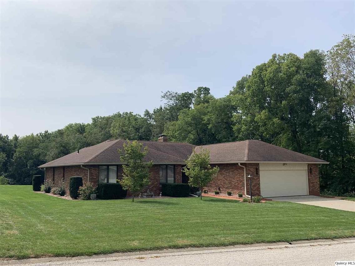 1808 N Sheridan Dr., Quincy, IL 62305