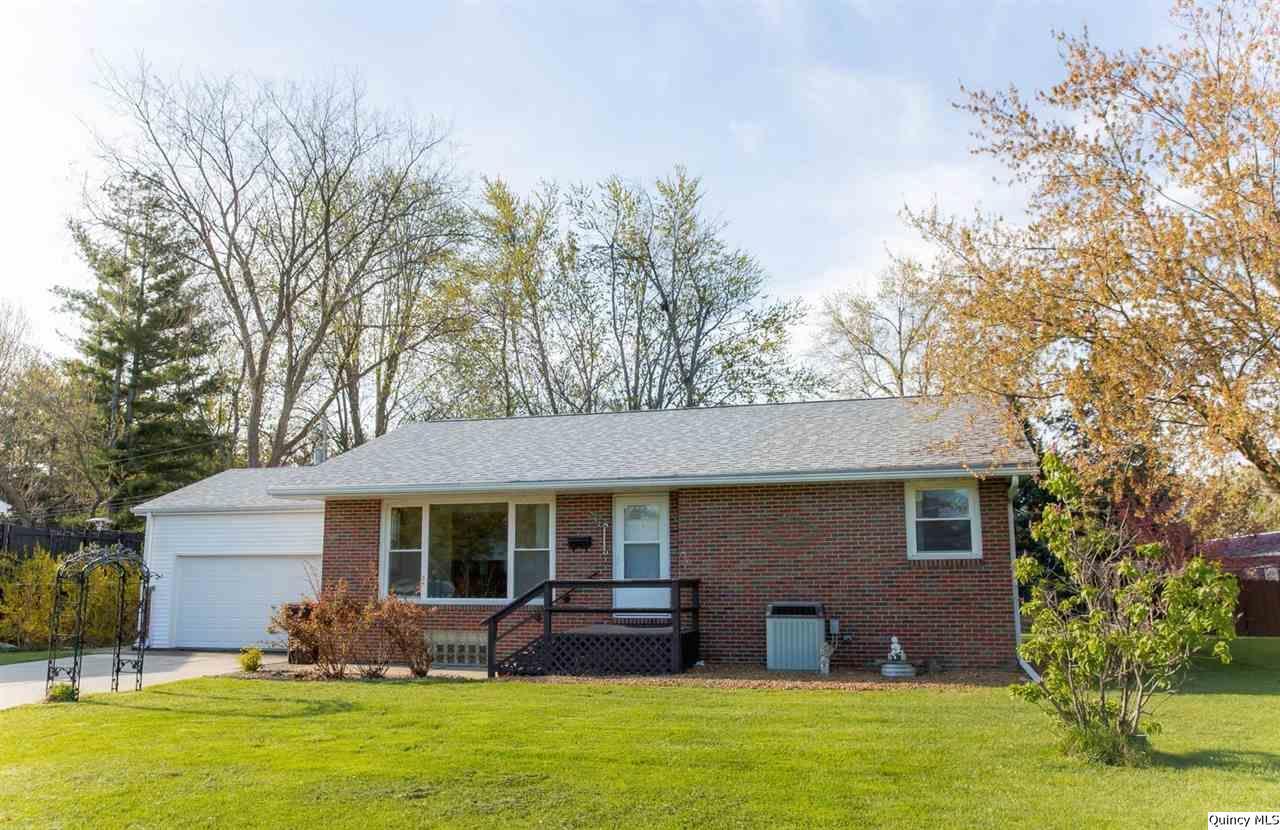 562 W Madison Ext., Rushville, IL 62681