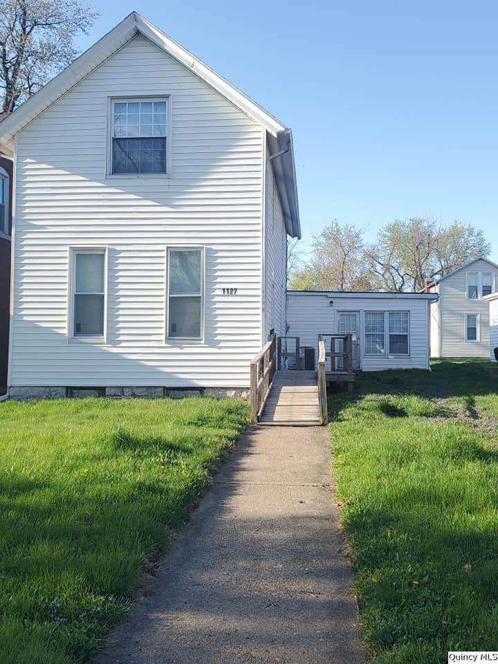 1127 Washington St., Quincy, IL 62301