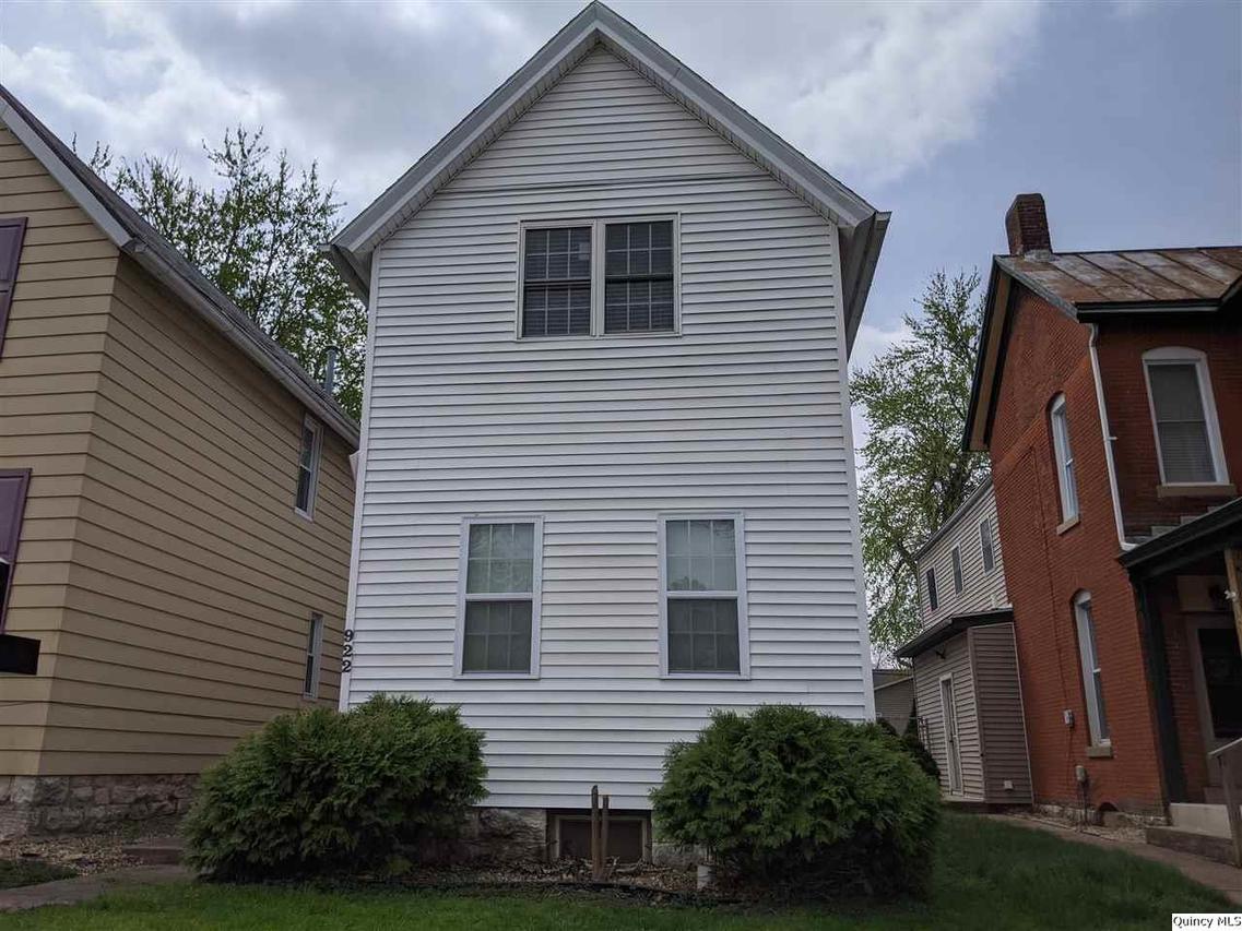 922 Madison St., Quincy, IL 62301