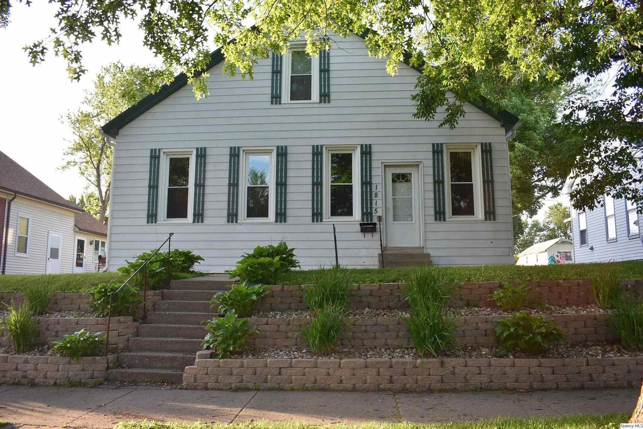 1815 Chestnut St., Quincy, IL 62301