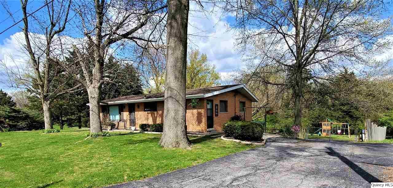920 Mckee Dr, Quincy, IL 62305