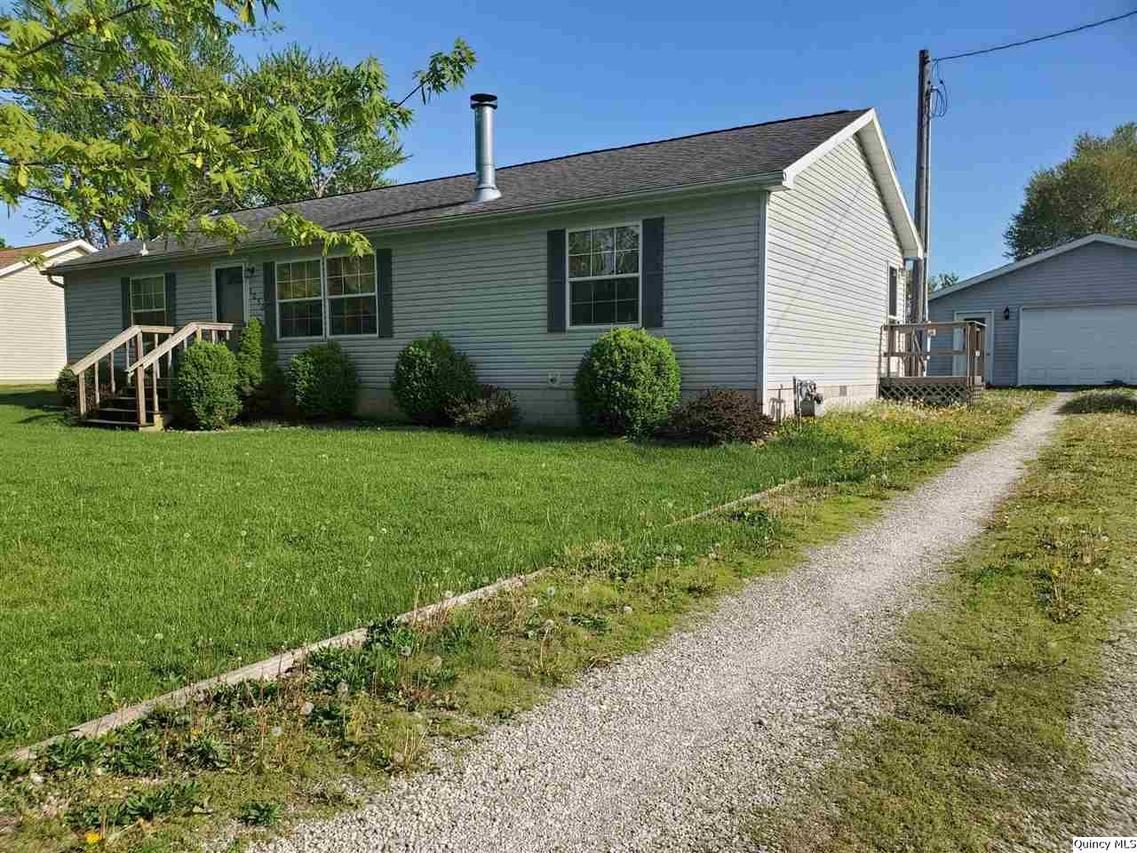 1030 Locust St., Carthage, IL 62321