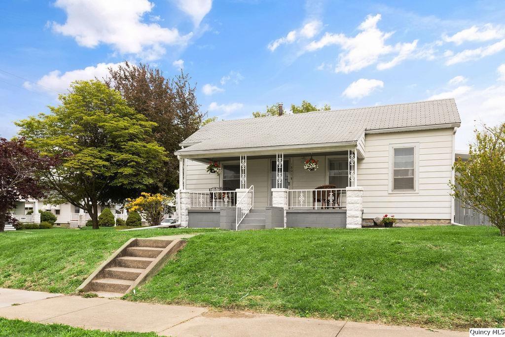 1801 Cherry St., Quincy, IL 62301