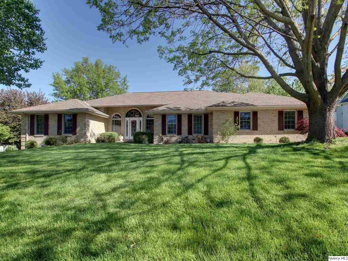 2837 Cheswick Rd., Quincy, IL 62301
