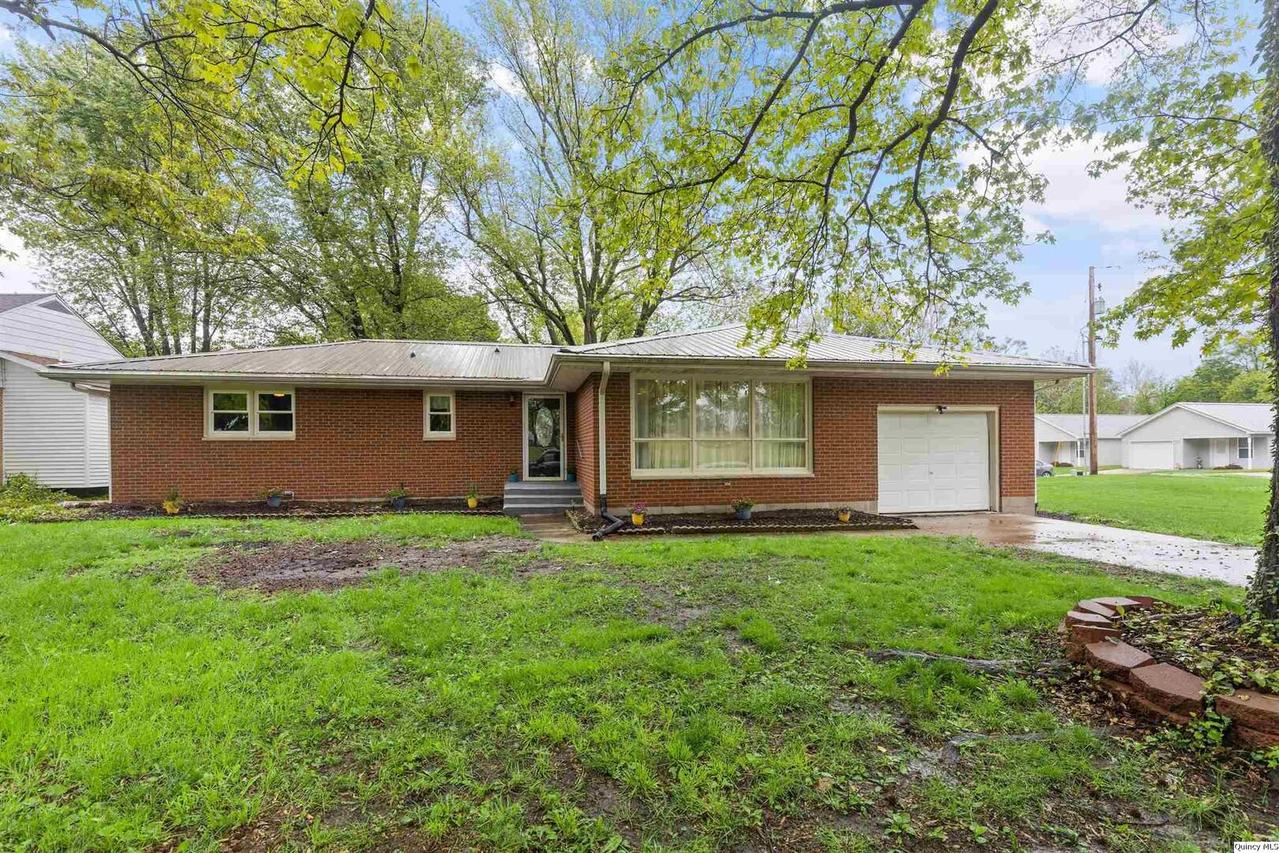 4706 N 24th St., Quincy, IL 62305