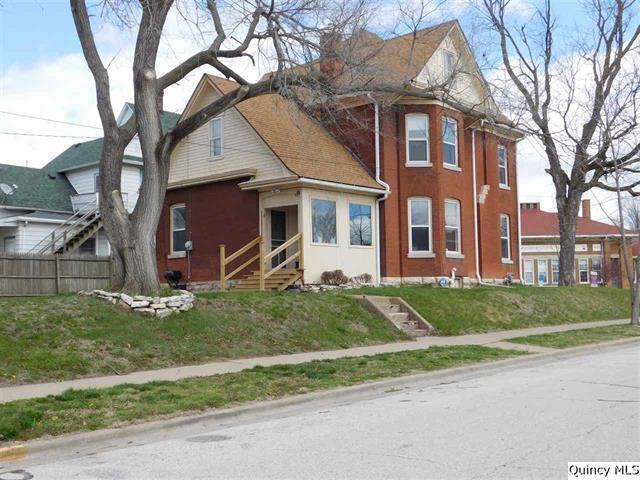 1401 N 8th St., Quincy, IL 62301