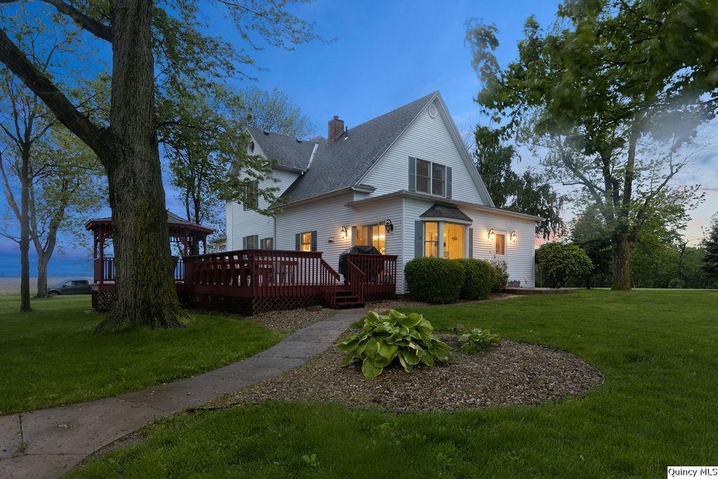 1603 N 1950th Ave, Paloma, IL 62359