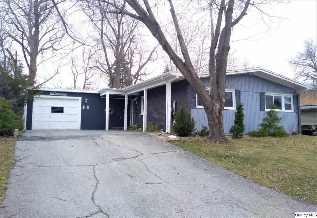 612 Edgewood Dr., Quincy, IL 62301