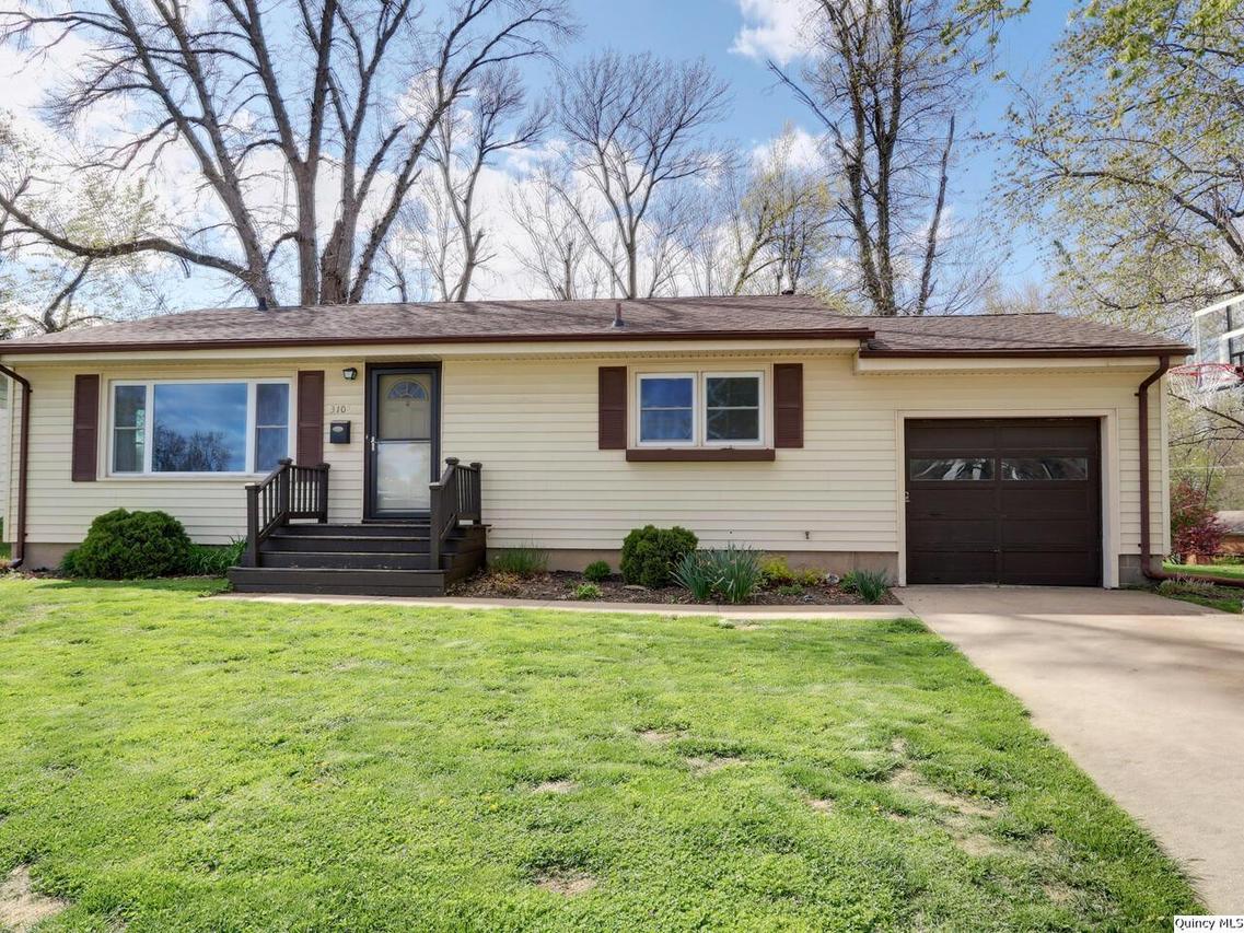 3109 N College Ave., Quincy, IL 62301