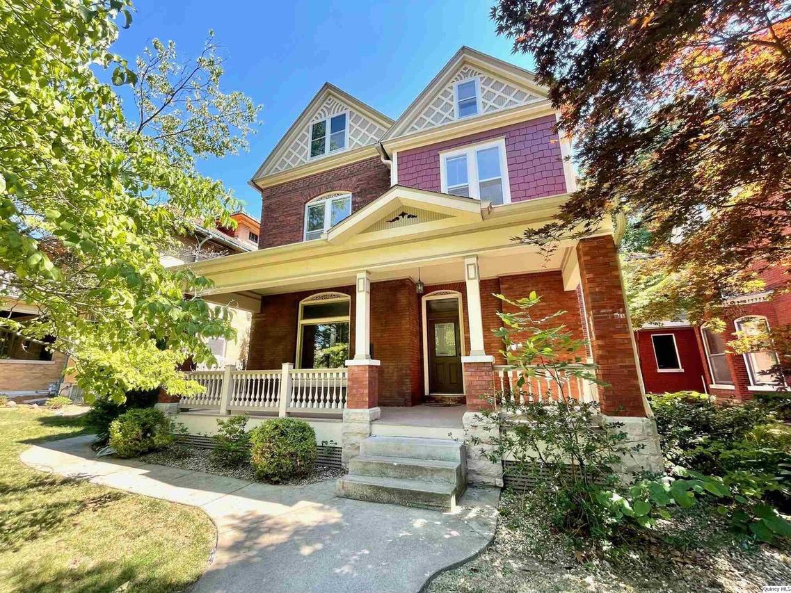 1248 Park Pl., Quincy, IL 62301