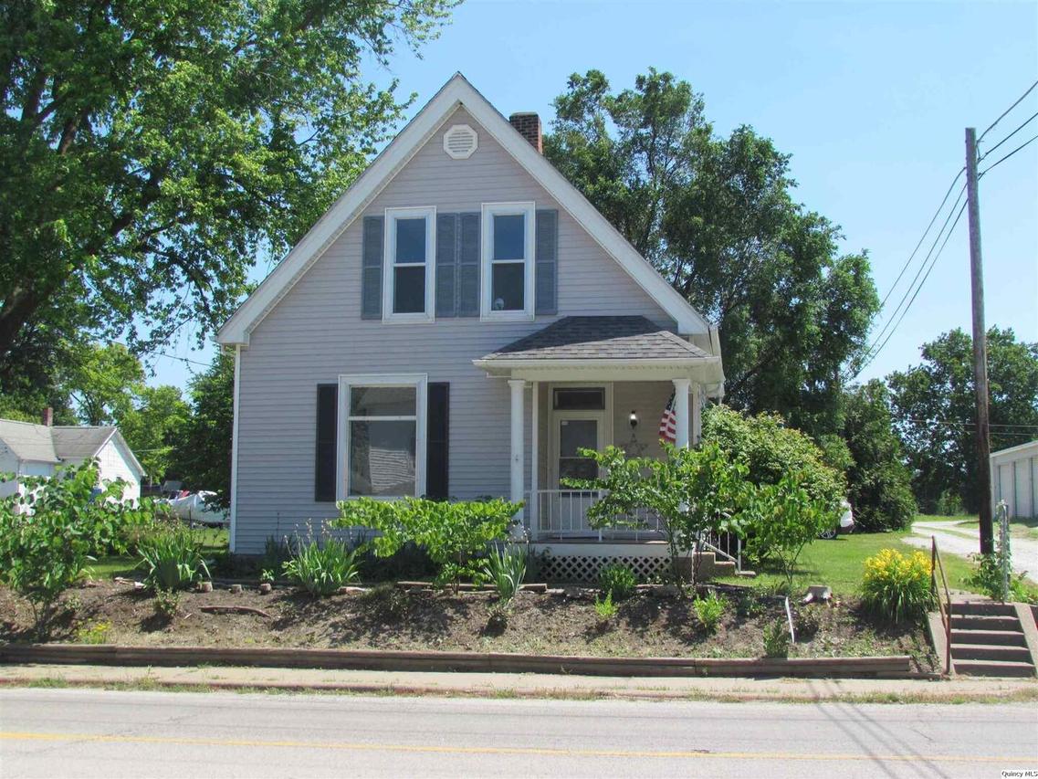 736 Buchanan St., Carthage, IL 62321