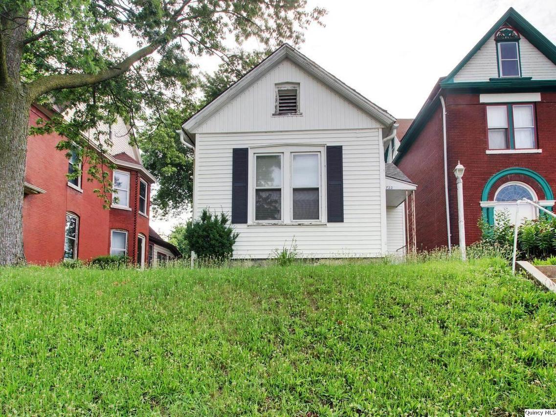 722 N 12th, Quincy, IL 62301