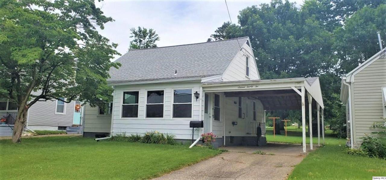 1622 North Ave, Quincy, IL 62301