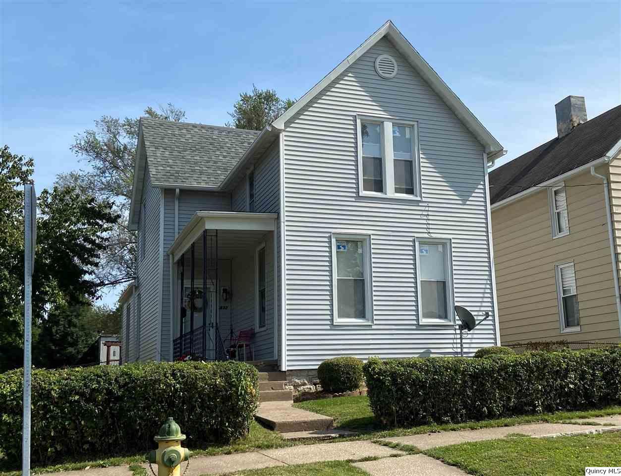 832 N 11th St, Quincy, IL 62301
