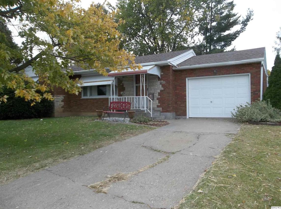 411 S 36th St., Quincy, IL 62301
