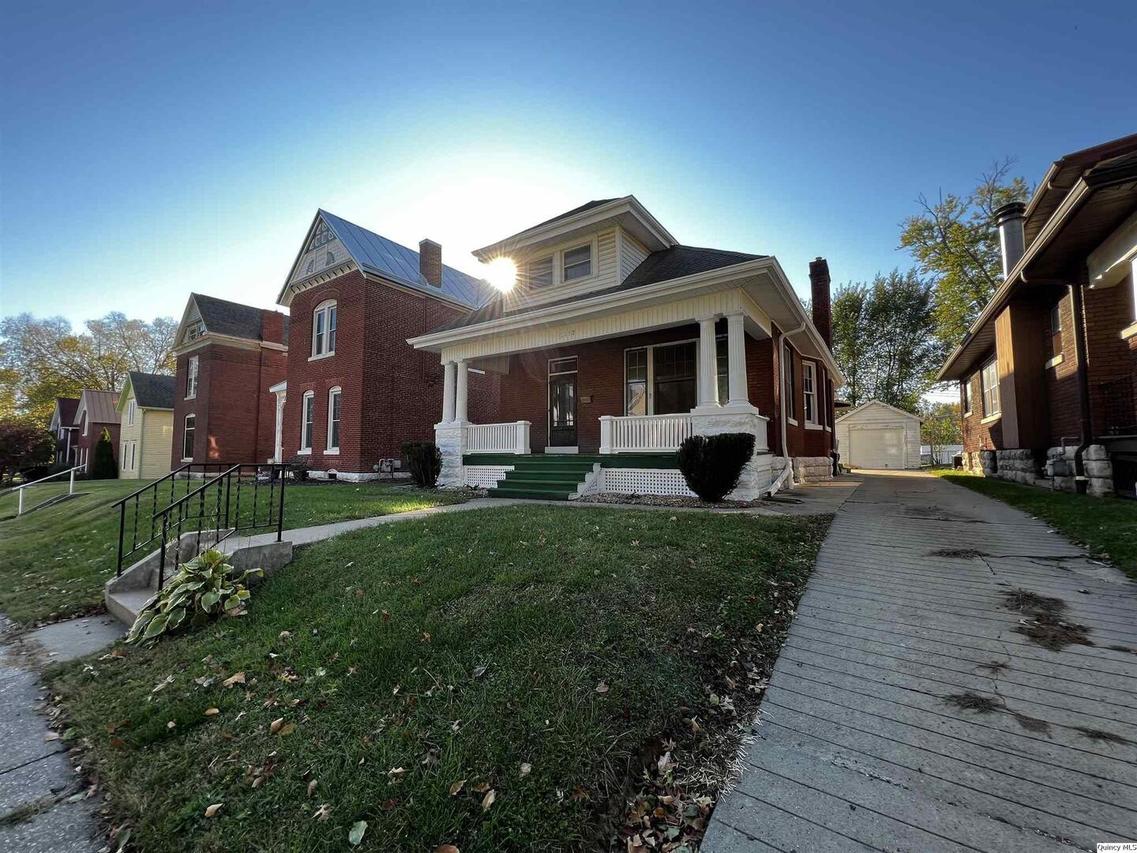 1112 Madison St., Quincy, IL 62301