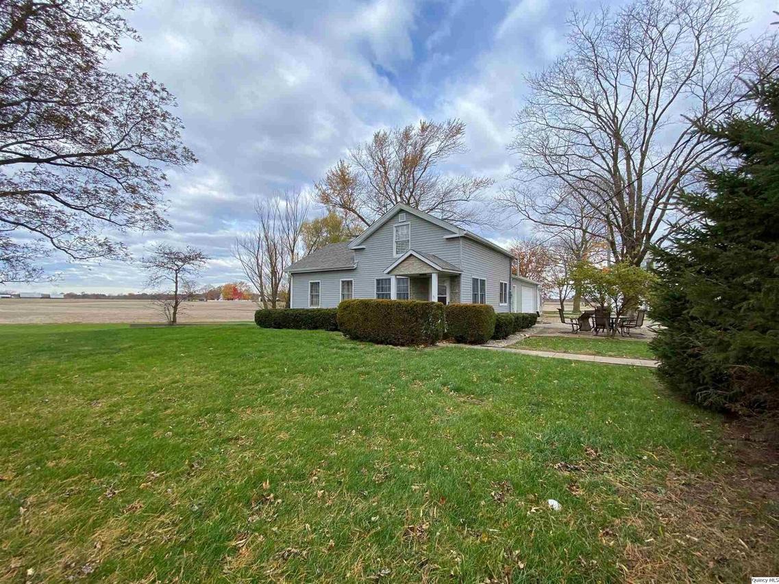 993 980n Ave., Mt. Sterling, IL 62353