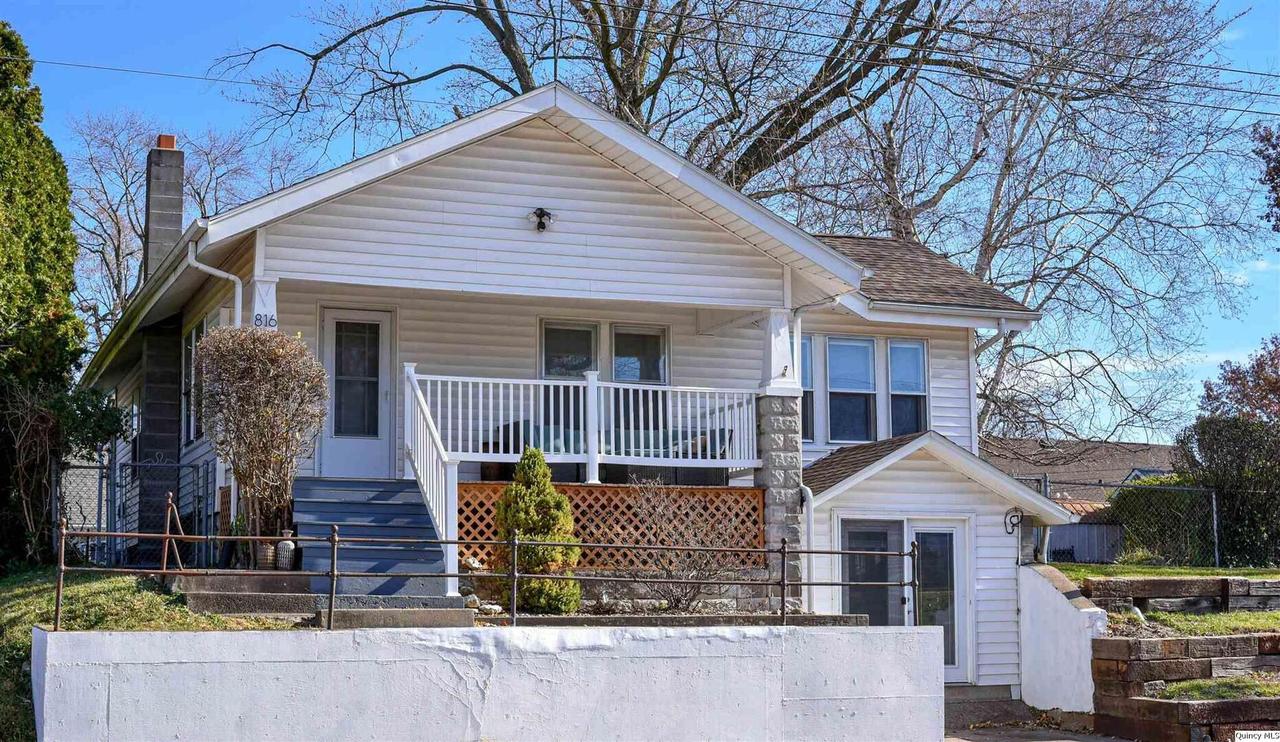 816 N 28th St., Quincy, IL 62301