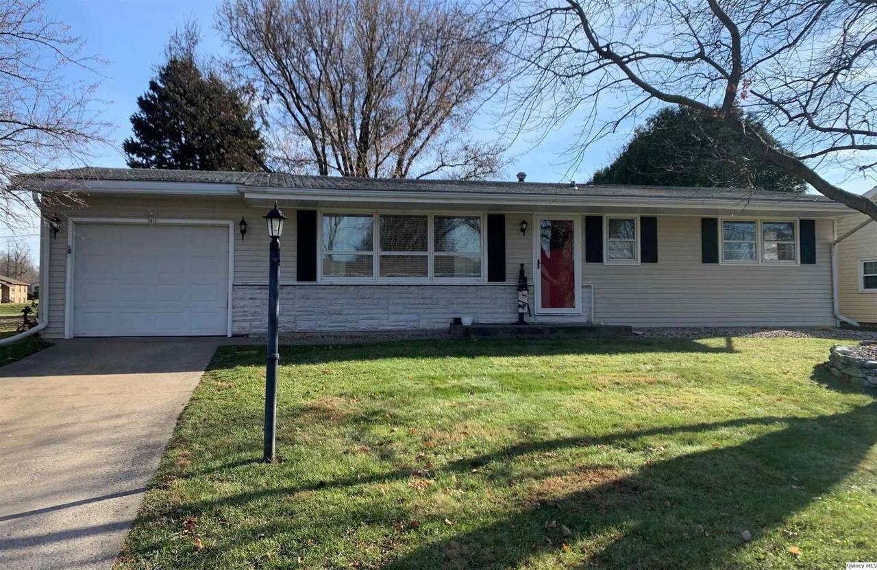 2912 Riverside Ter., Quincy, IL