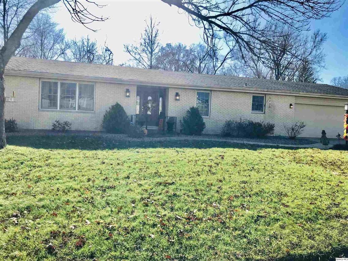 2018 N Sheridan Dr, Quincy, IL