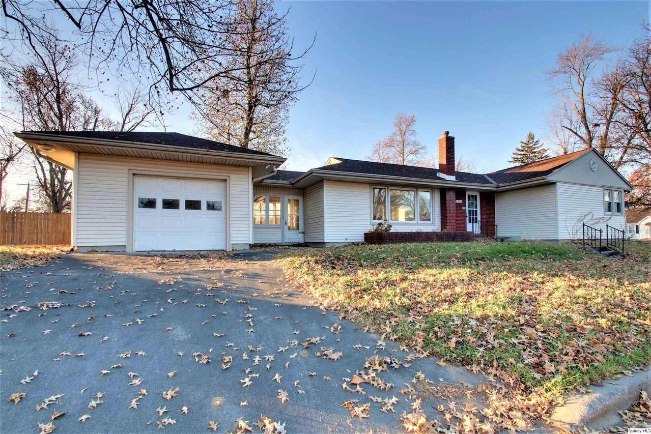 2200 Monroe St, Quincy, IL 62301