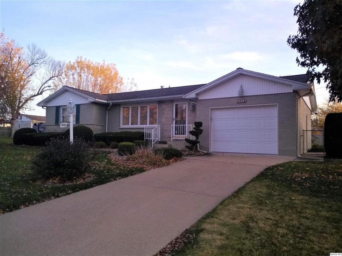 3836 Holiday Dr., Quincy, IL 62305