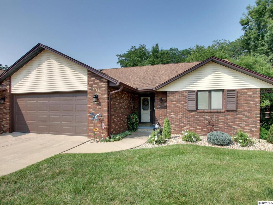 624 Pawn Ave, Quincy, IL 62305
