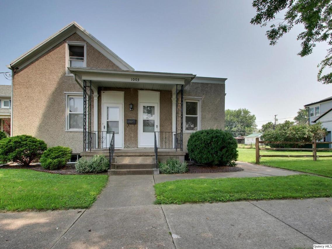 1003 Adams, Quincy, IL 62301