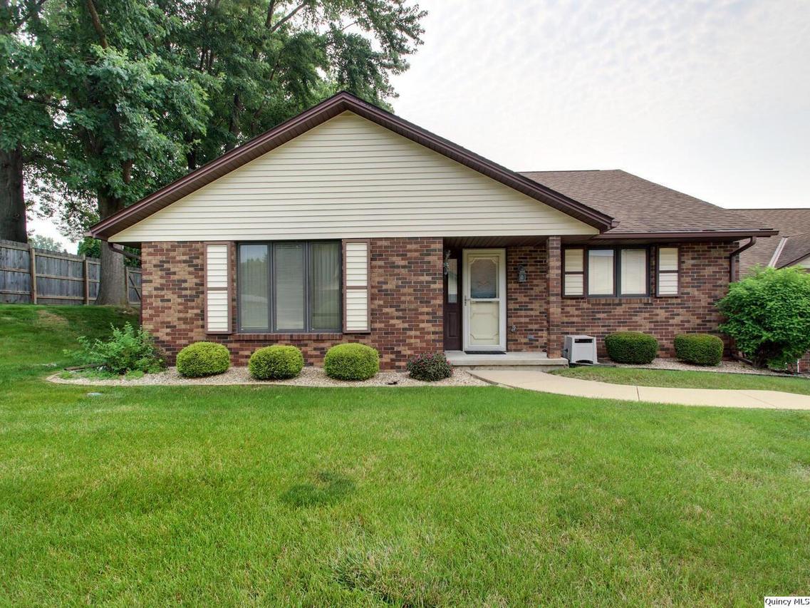601 Pawn Ave, Quincy, IL 62305