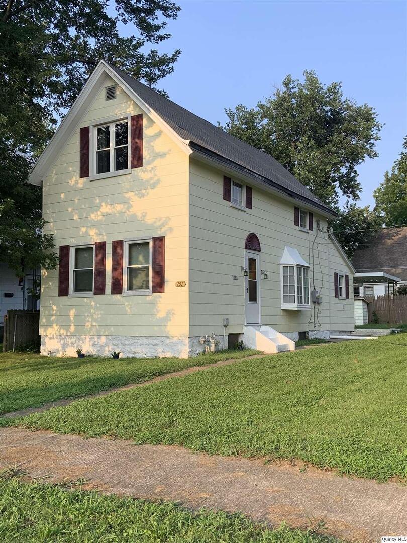 741 S 13th St., Quincy, IL 62301