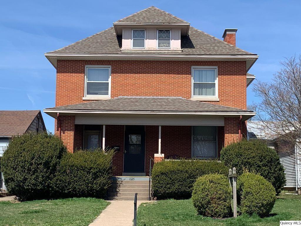1025 State St, Quincy, IL 62301