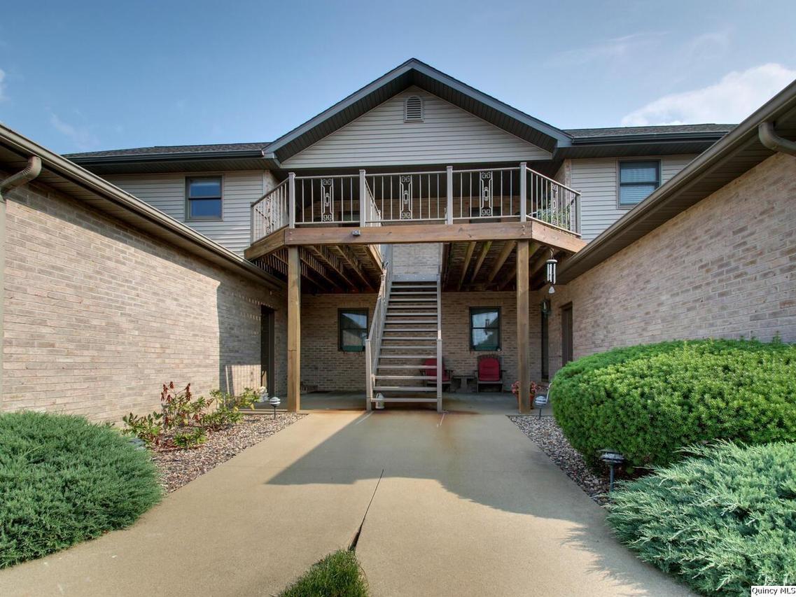 3926 Abbey Ridge Ct., Quincy, IL 62305