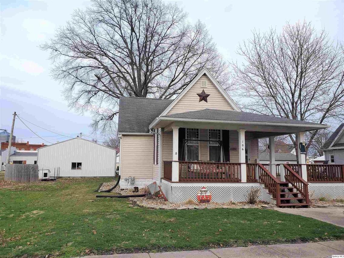 106 S Clermont, Bowen, IL 62316