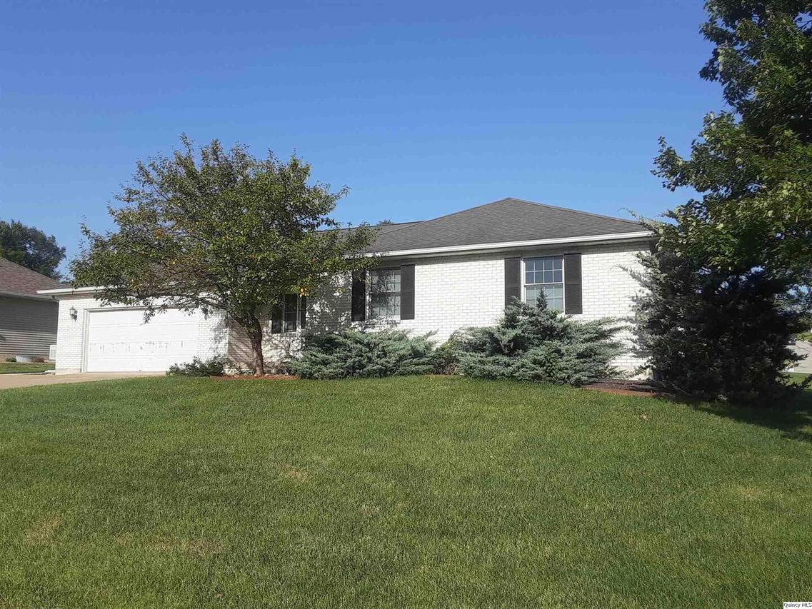 2328 Wintergreen Dr., Quincy, IL 62305